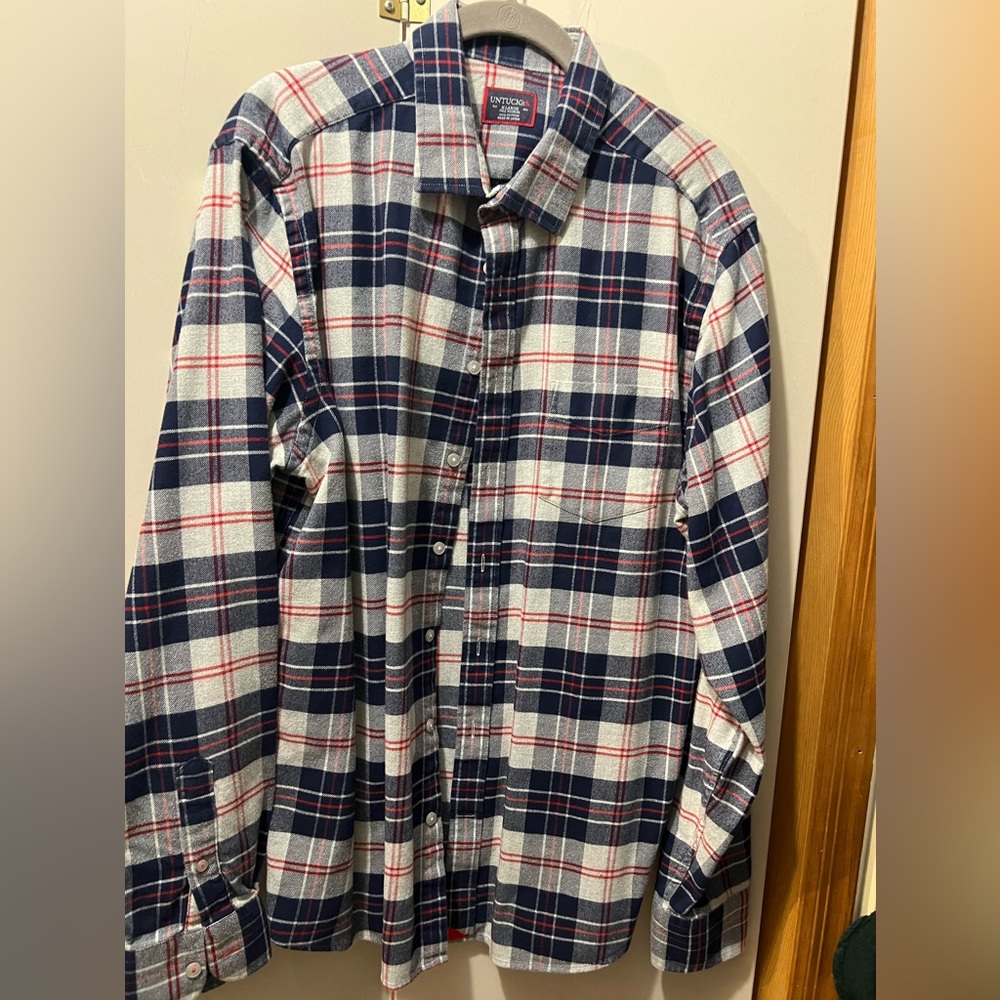 UNTUCKit Plaid Flannel Buttondown Shirt